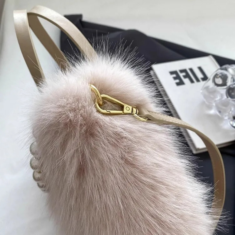 Luxury Plush Faux Fur Mini Squ - Luxury Bags Cute recension och pris